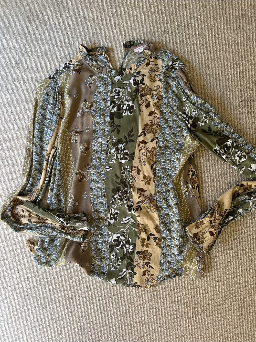 Andre by unit Floral Patchwork Button-Up Blouse in Olive & Mustard medium
